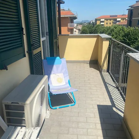 Confortevole Apartman *